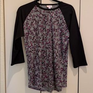 LuLaRoe Disney Minnie Mouse Randy top. Size M EUC